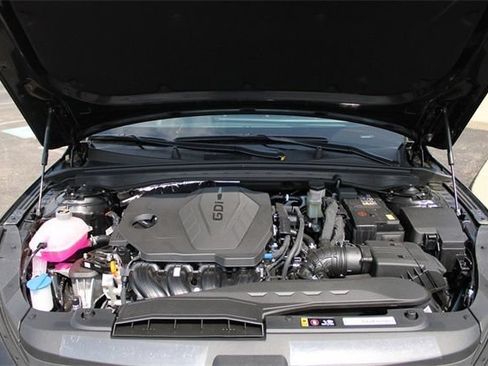 Used 2025 Kia K5 GT-Line w/ GT-Line Premium Package AWD/4WD image 13