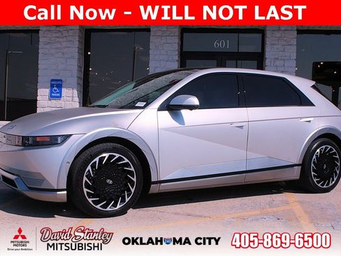 Used 2024 Hyundai Ioniq 5 Limited image 1