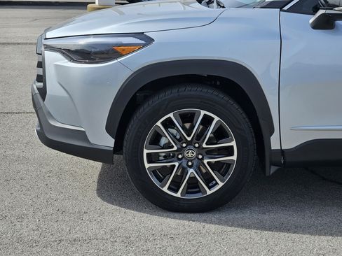 New 2026 Toyota Corolla Cross XLE w/ Convenience Package image 6