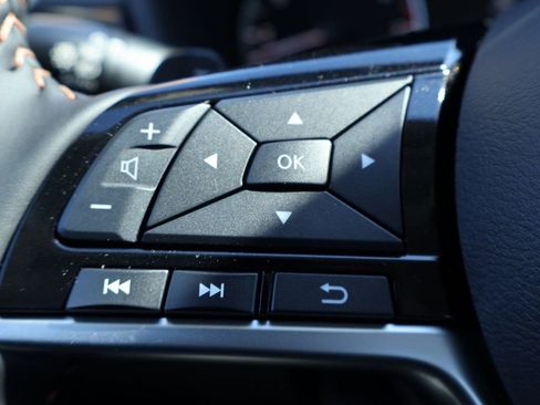 New 2025 Nissan Altima 2.5 SR image 11