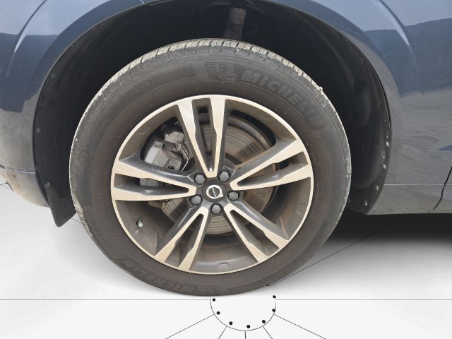 Used 2020 Volvo XC60 T6 Momentum AWD/4WD image 24
