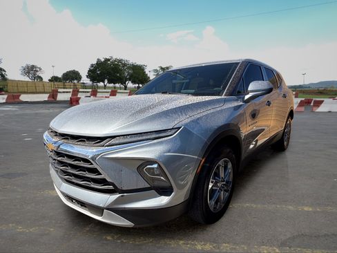 Used 2023 Chevrolet Blazer LT w/ Driver Confidence Package FWD image 5