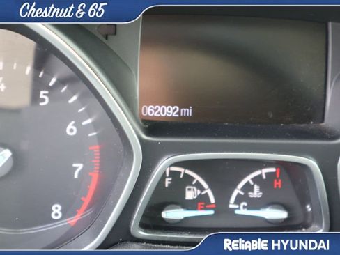 Used 2019 Ford Escape Titanium image 24