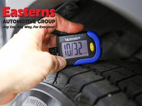 Used 2023 Subaru Solterra AWD image 27