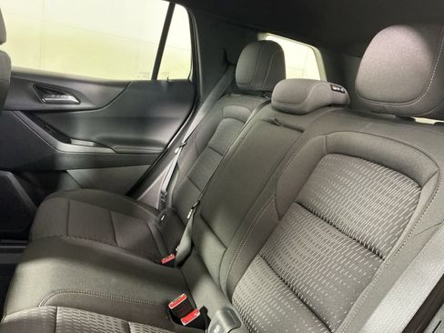 New 2027 Chevrolet Equinox LT AWD/4WD image 5