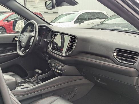 Used 2025 Dodge Durango GT AWD/4WD image 35