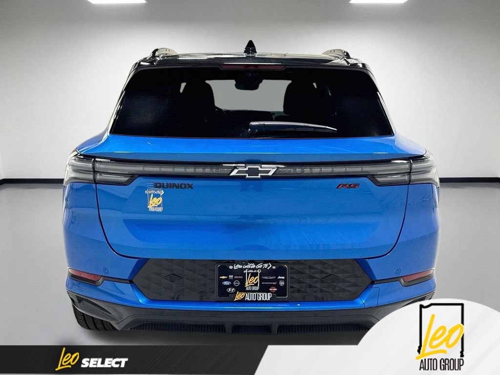 Used 2026 Chevrolet Equinox EV RS w/ Convenience Package II FWD image 8
