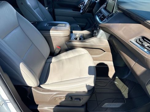 Used 2022 Chevrolet Tahoe LT image 29
