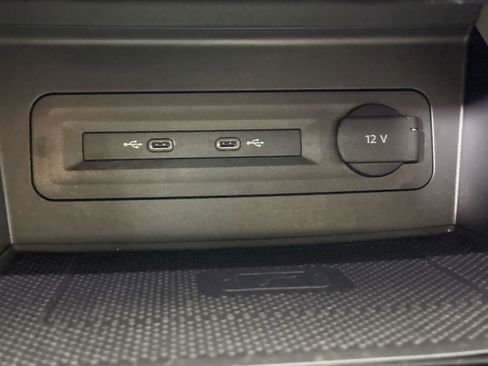 Used 2021 Volkswagen Atlas SEL Premium image 27