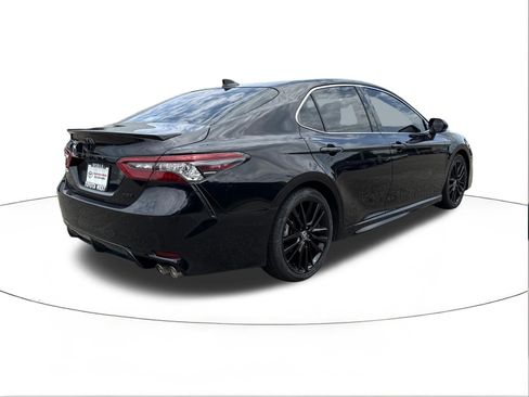 Used 2024 Toyota Camry XSE w/ Driver Assist Package FWD image 3