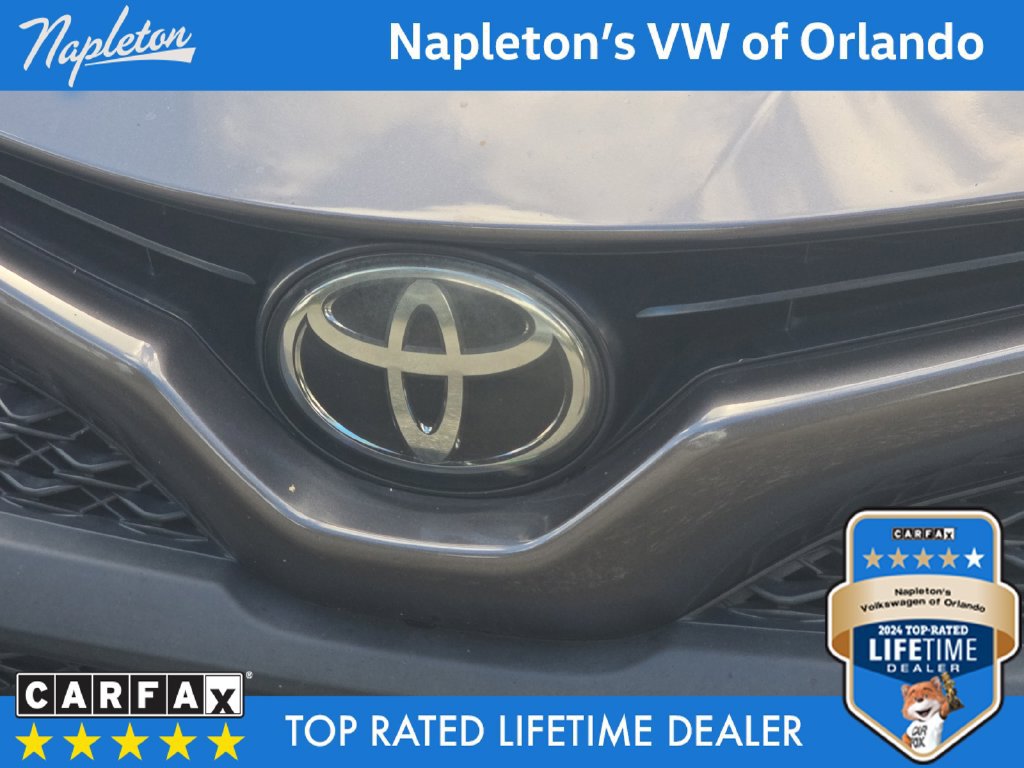 Used 2019 Toyota Camry SE FWD image 30
