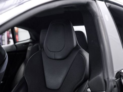 Used 2018 Tesla Model S 75D image 34