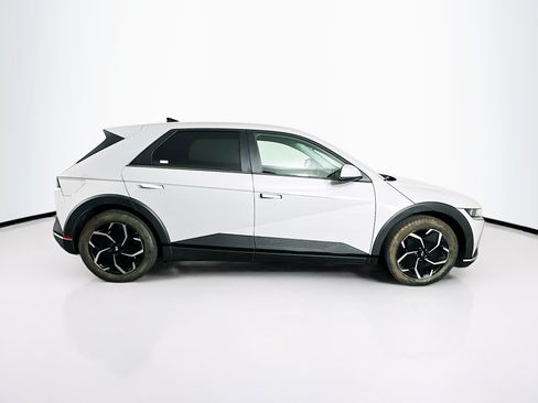 Used 2024 Hyundai Ioniq 5 SEL RWD image 10