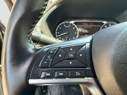 Used 2025 Nissan Sentra SR FWD image 27