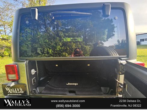 Used 2015 Jeep Wrangler Sport w/ Quick Order Package 24S image 19