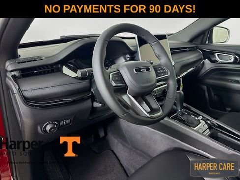 New 2026 Jeep Compass Latitude image 11