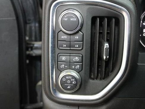 Used 2021 GMC Sierra 1500 AT4 w/ AT4 Preferred Package AWD/4WD image 14