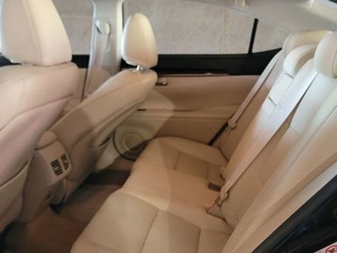 Used 2013 Lexus ES 350 w/ Luxury Pkg image 15