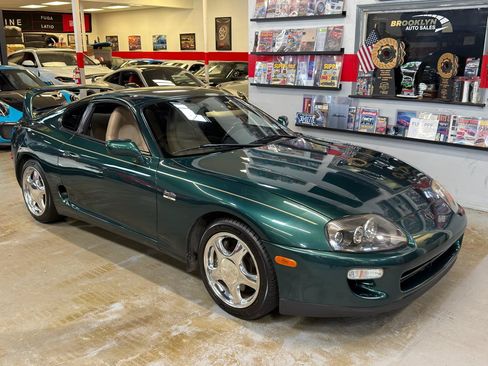 Used 1997 Toyota Supra Turbo RWD image 4