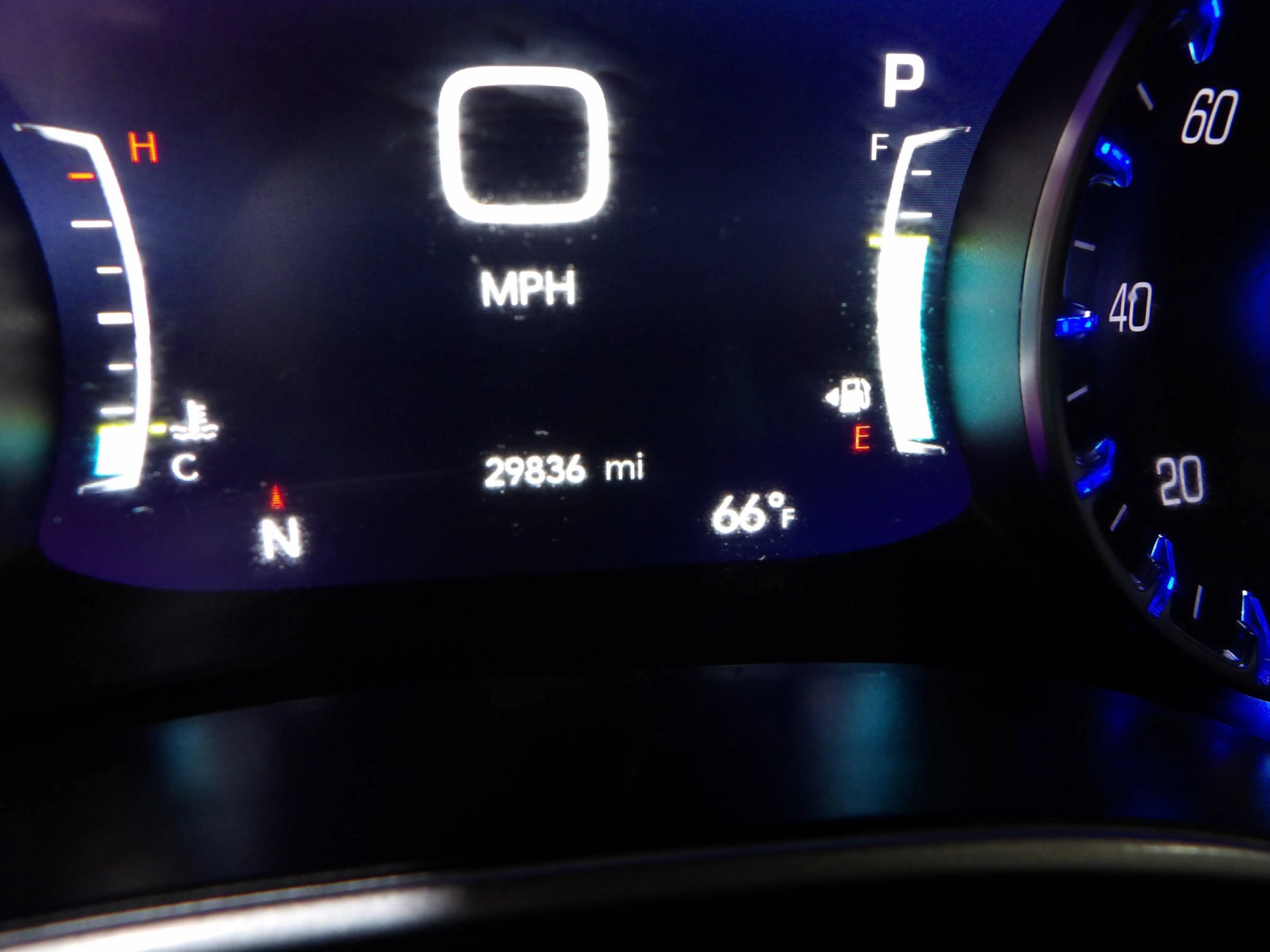 Used 2025 Chrysler Pacifica Select FWD image 28