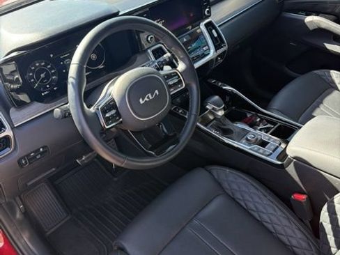 Used 2023 Kia Sorento SX Prestige AWD/4WD image 17