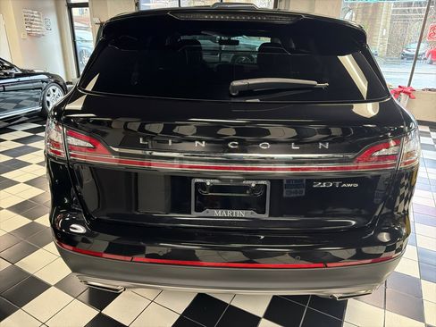Used 2020 Lincoln Nautilus Reserve image 5