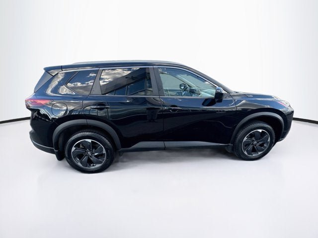 Used 2024 Nissan Rogue SV w/ SV Premium Package AWD/4WD image 4