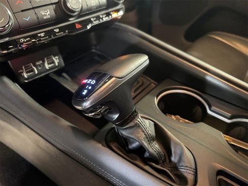 Used 2022 Dodge Durango GT image 21