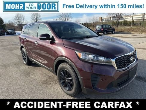 Used 2019 Kia Sorento LX image 3