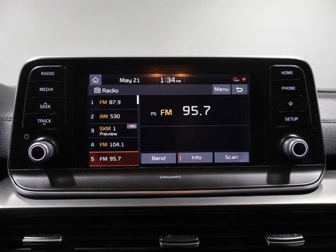 Used 2020 Kia Telluride LX AWD/4WD image 29
