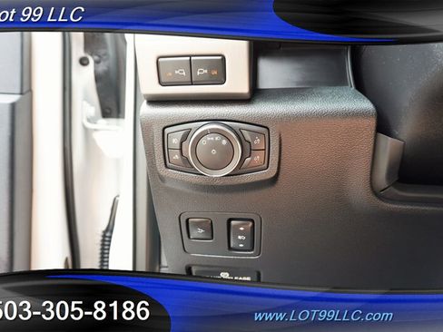 Used 2017 Ford F350 Platinum w/ Platinum Ultimate Package AWD/4WD image 28