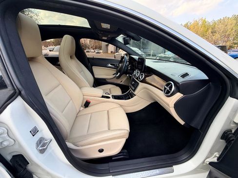 Used 2018 Mercedes-Benz CLA 250 image 15