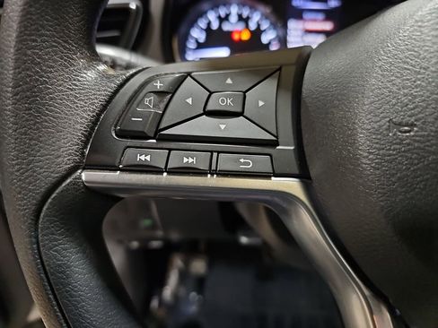 Used 2018 Nissan Rogue Sport S w/ S Appearance Package image 11