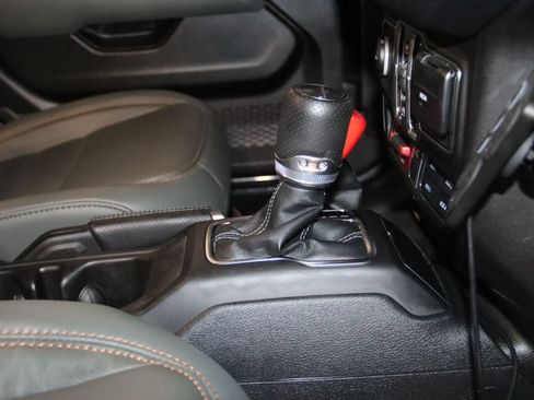 Used 2026 Jeep Gladiator Mojave AWD/4WD image 82