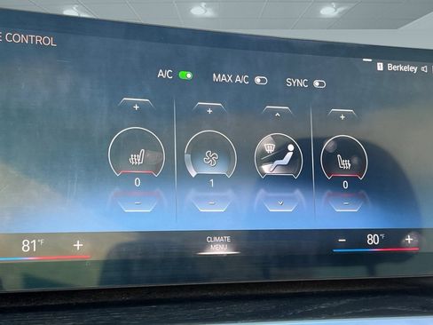 Used 2024 BMW 430i Convertible image 24