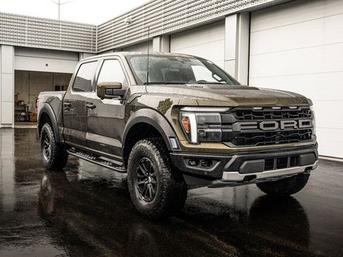 Used 2025 Ford F150 Raptor AWD/4WD image 2