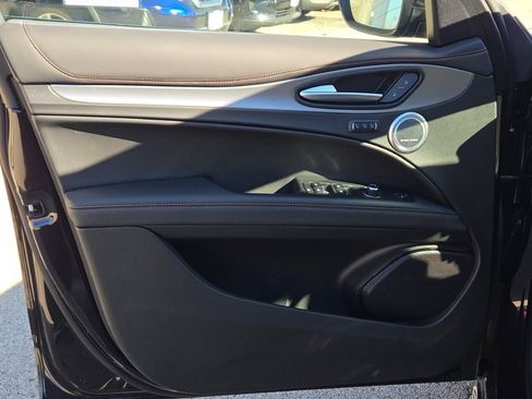 New 2025 Alfa Romeo Stelvio Sprint image 21