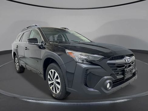 New 2025 Subaru Outback Premium image 7