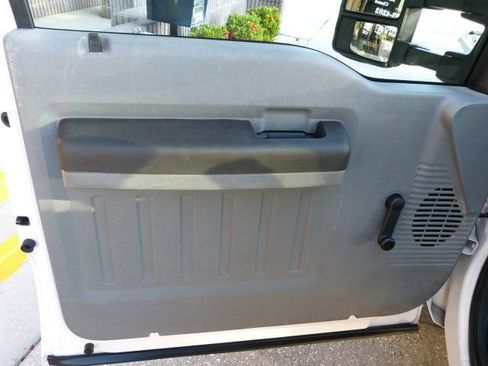 Used 2015 Ford F250 XL image 17