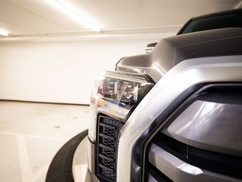 Used 2024 Toyota Tundra Limited AWD/4WD image 13