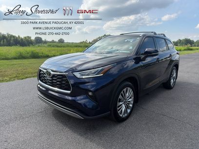 Used 2025 Toyota Highlander Platinum