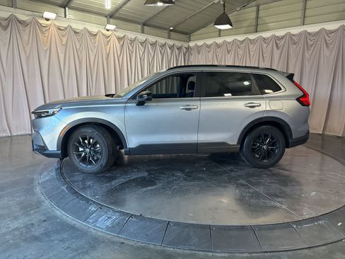 Used 2024 Honda CR-V Sport image 6