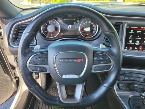 Used 2020 Dodge Challenger R/T Scat Pack RWD image 32
