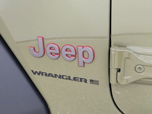 Used 2026 Jeep Wrangler Unlimited Rubicon image 9