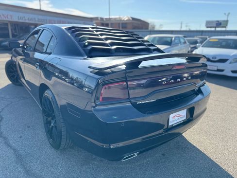 Used 2014 Dodge Charger R/T image 5