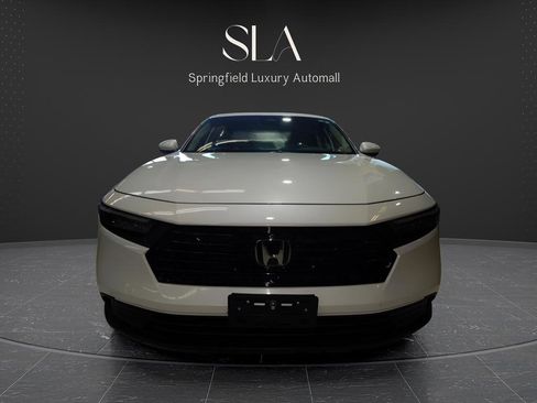 Used 2025 Honda Accord LX image 1