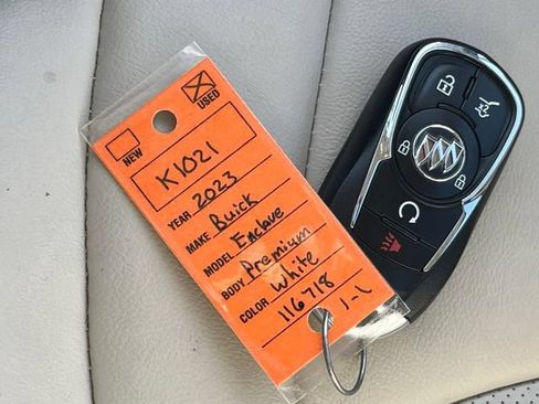 Used 2023 Buick Enclave Premium FWD image 12