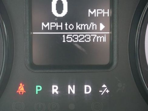 Used 2017 RAM 1500 Classic SLT AWD/4WD image 7