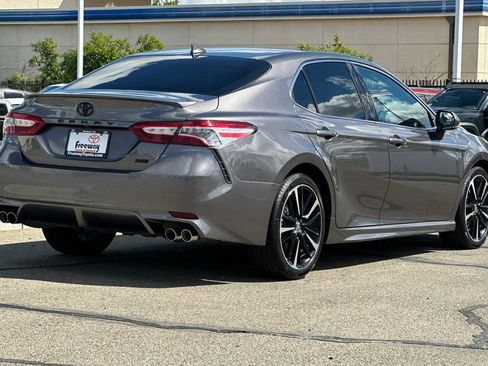 Used 2020 Toyota Camry XSE w/ Navigation Package FWD image 5