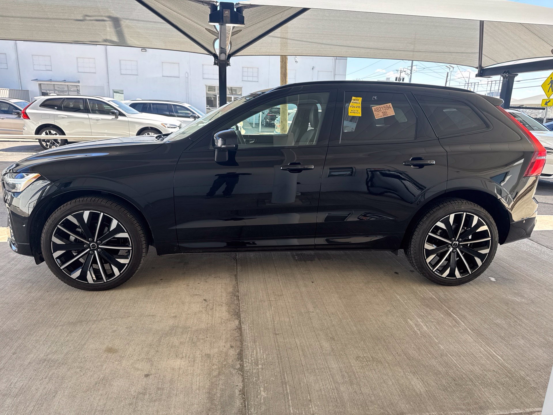 Certified 2026 Volvo XC60 B5 Ultra AWD/4WD image 11